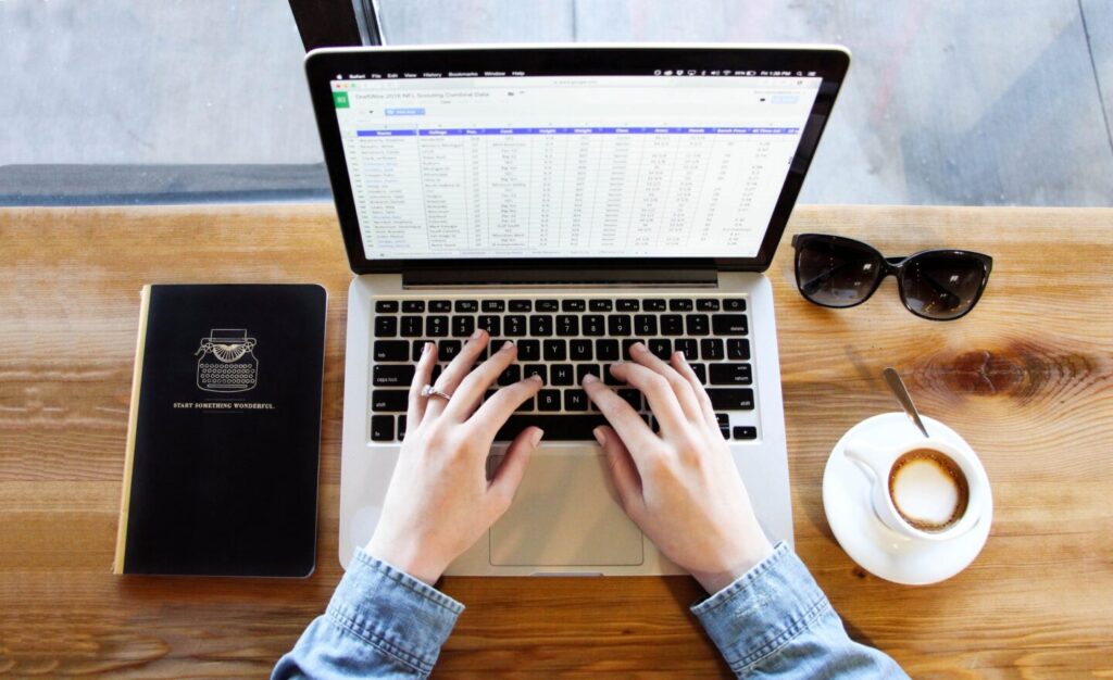 startupwise-turning-skills-into-digital-products