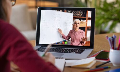 CCM-SUW-Online-Course-Startup-Bootstrap