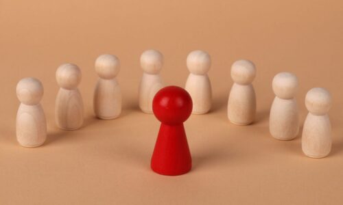 startupwise-how-to-stand-out-without-a-big-budget